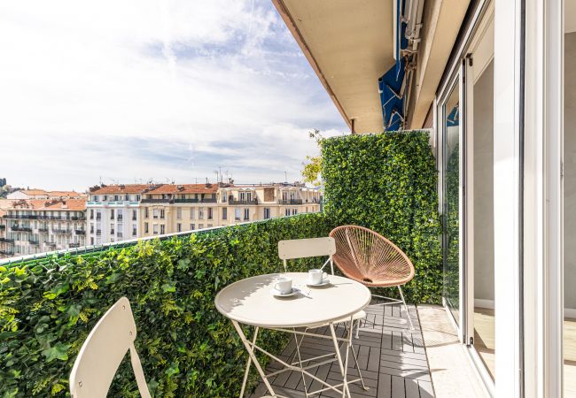  in Nice - Nice le Port - Apartment 1BR with Balcony - A/C 